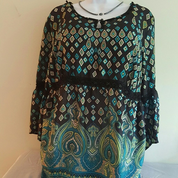 Avenue Tops - Avenue Multicolored Sheer Tunic size 18/20